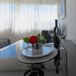 Kristina, Comfortable And Close To The Center Apartment *