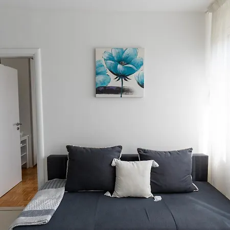 Apartman Kristina, Comfortable And Close To The Center